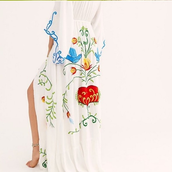 5 Star ⭐️ Favorite Boho Embroidered Hearts Magic Kimono Long Maxi Gown - Picture 7 of 8